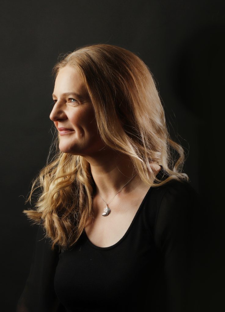 Rachel Podger ©Broadway Studios